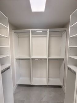 Clothes organizer