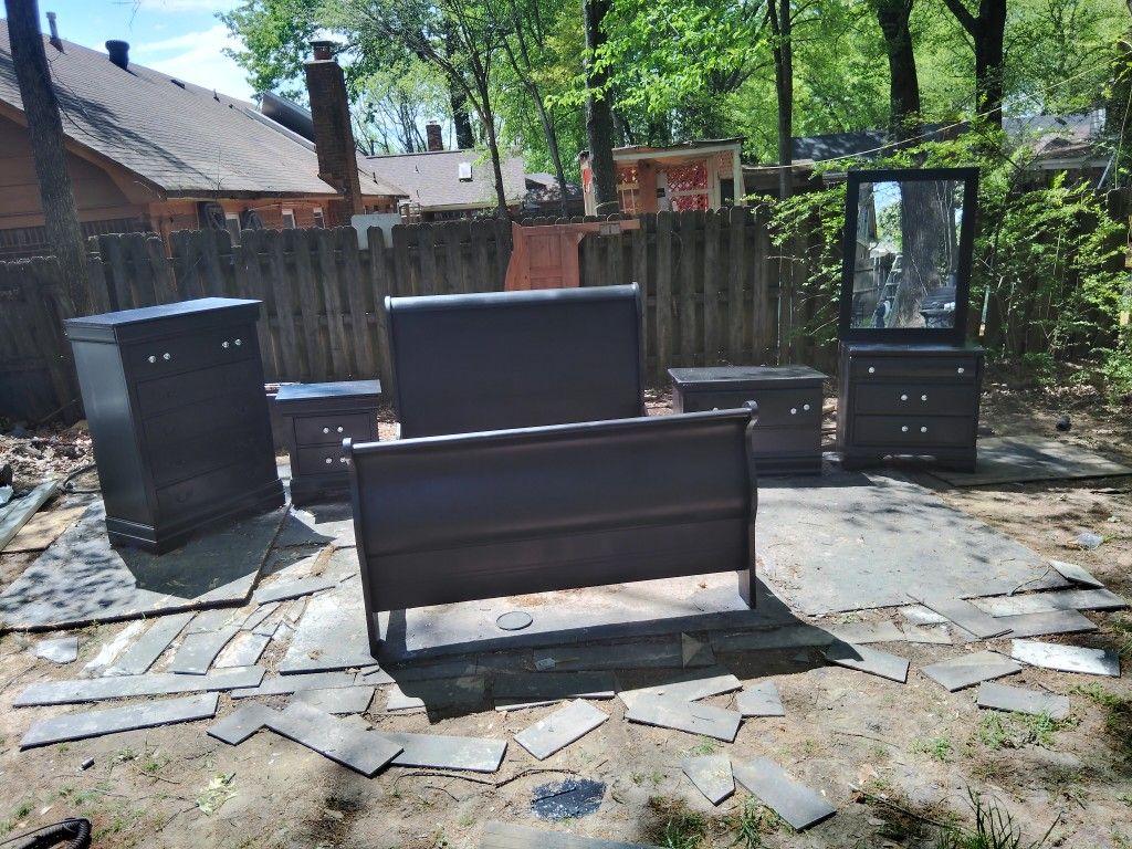 Remix Furniture