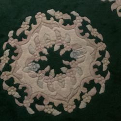 100% Wool Thick Round Rug 54” In Good Condition Asking $150. Obo 