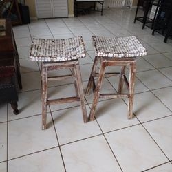 2 Swivel Bar Stools 28 inches