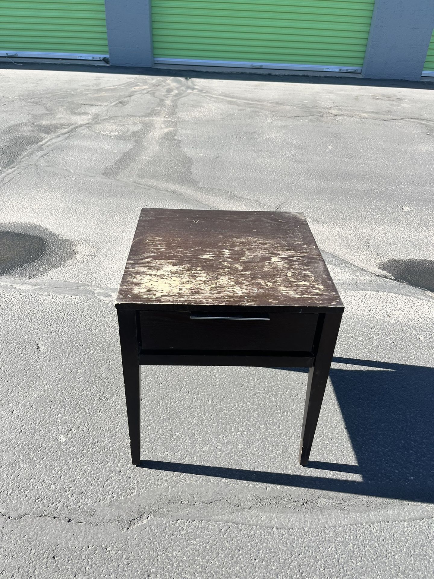 End table