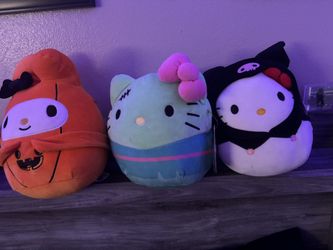 Asking 30 Haloween Hello Kitty Squishmellows