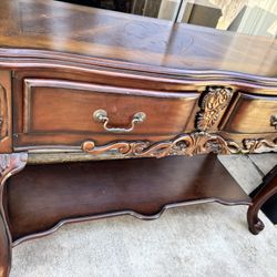 Table (I Had In My Dinning Room) 