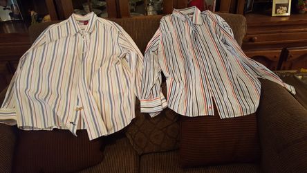 Roca wear long sleeve shirts size 2xl . 25 dollars each