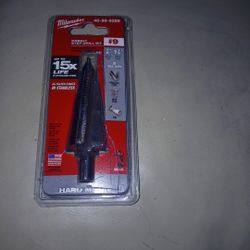 Milwaukee
7/8 in. - 1-1/8 in. #9 Cobalt Step Drill Bit (2-Steps)
