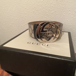 Gucci Beige GG Supreme Canvas Interlocking G Buckle Belt 