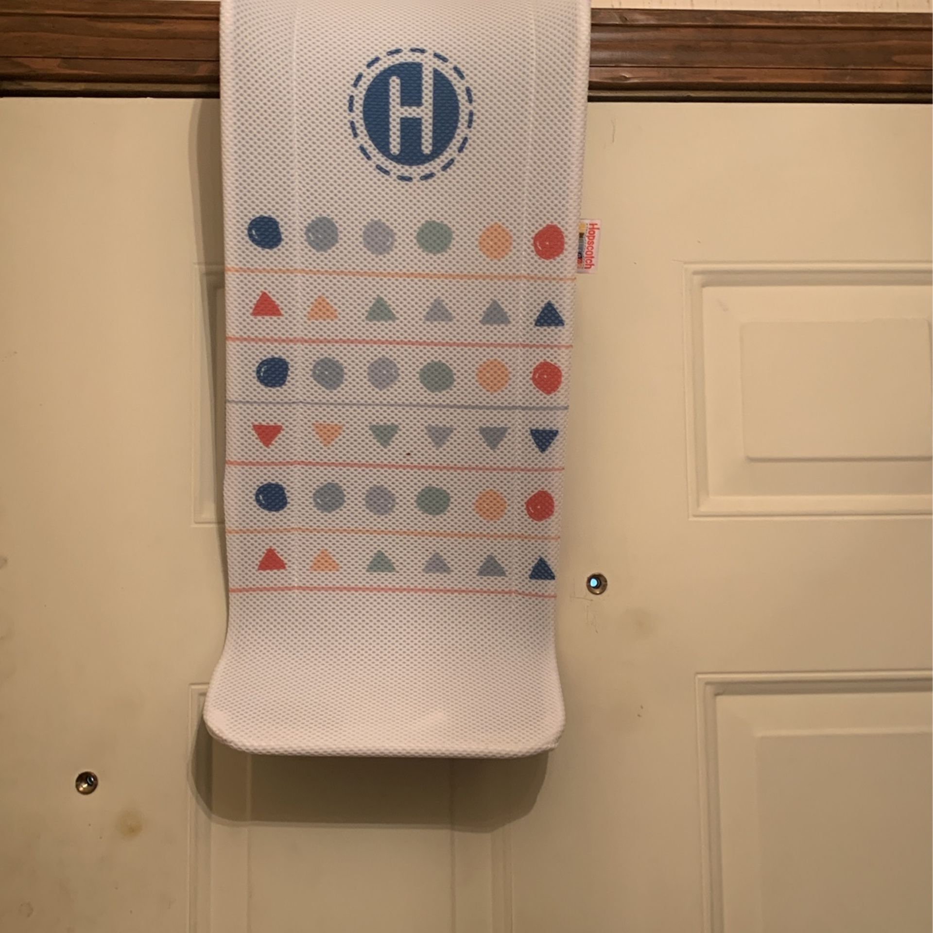 Hopscotch, Reversible Bath Wedge