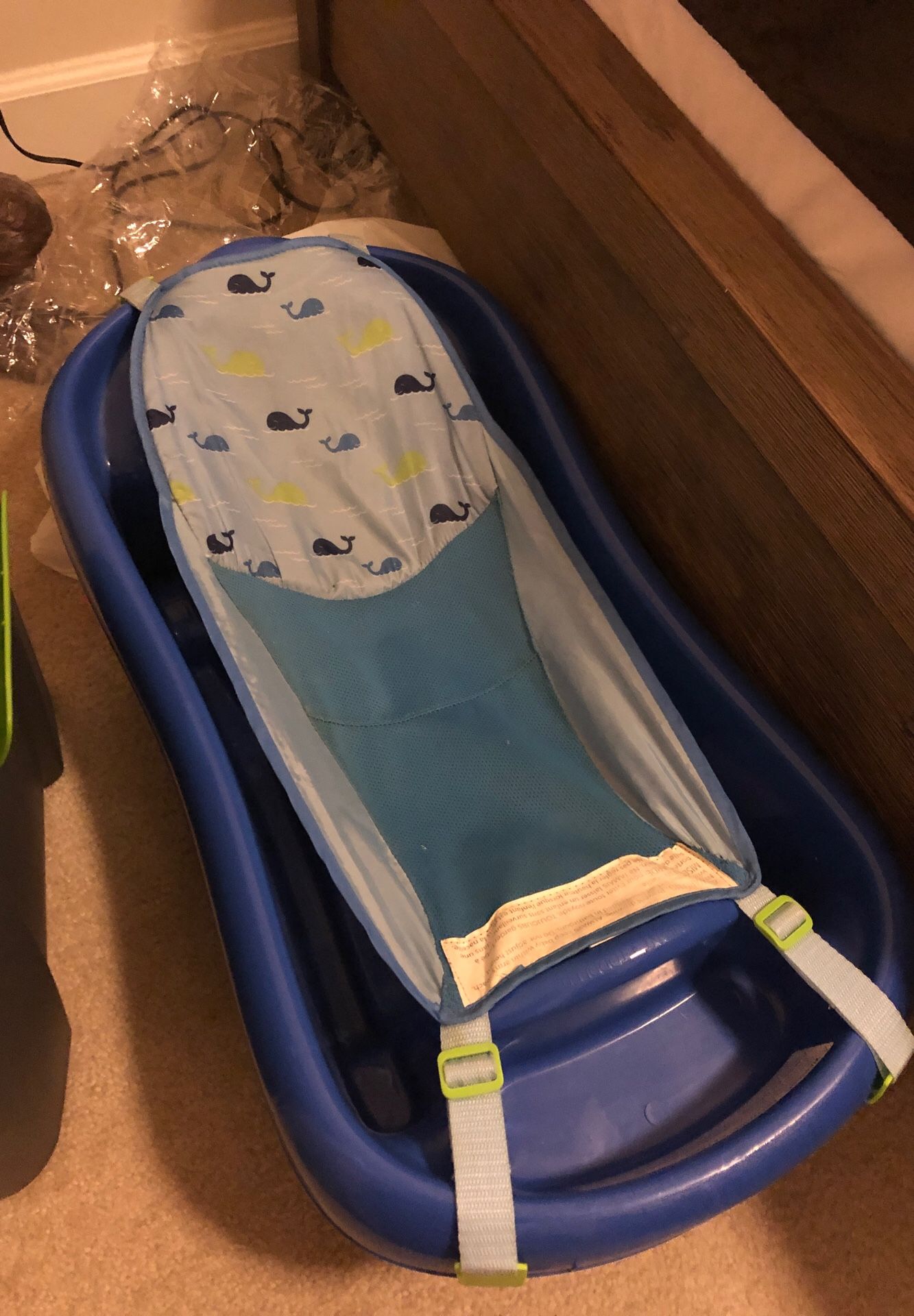 Baby bath tub