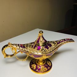 Beautiful Metal 9.1” Aladdin Genie Lamp. Symbolizes Abundance, Prosperity, Fulfillment 