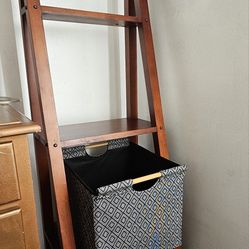 Ladder Shelf With 2 Bins