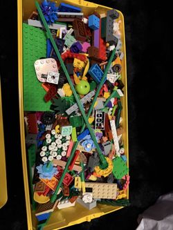 Lego bucket