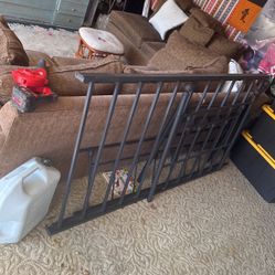 Twin Size Bed Frame With Screws 