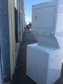 Stackable washer dryer