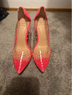 INC shoe