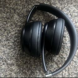 Solo 3 Beats