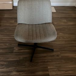 Wide Comfy Office Chair