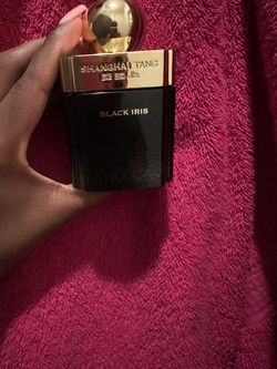 Black Iris Women Perfume 