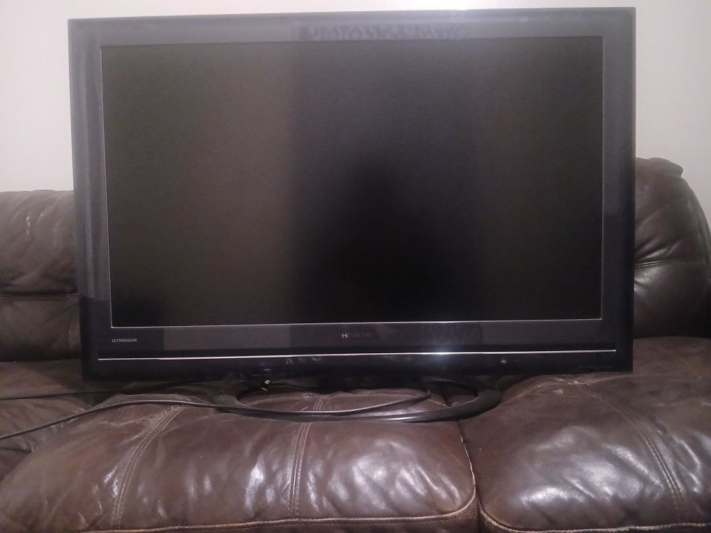 35" Hitachi Flat Screen