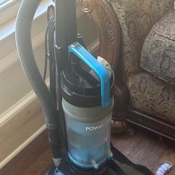 Bissel Poweforce Helix Vacuum 