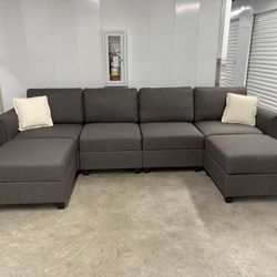 Grey Sectional Sofa !!! Like New 