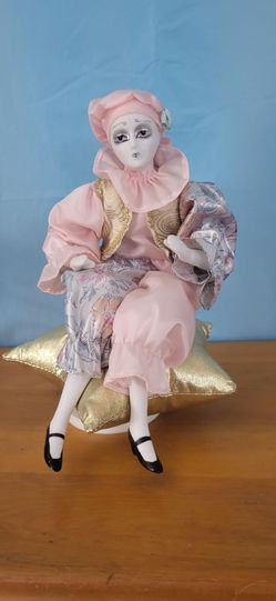 MUSICAL CLOWN
