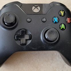 XBOX ONE CONTROLLER 