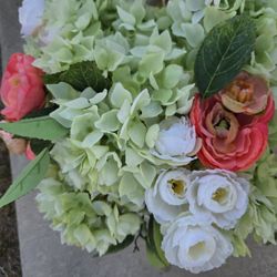 Decorating Pot Flower 