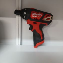 Milwaukee New M12 Screwdriver 