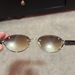 Gucci Vintage 90’s Women’s Sunglasses 