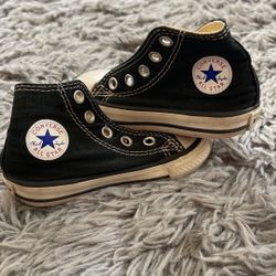 Toddles Size 5 Converse 
