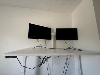 Standing desk