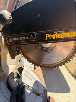 Black and Decker Miter Saw with Rolling Tool chest