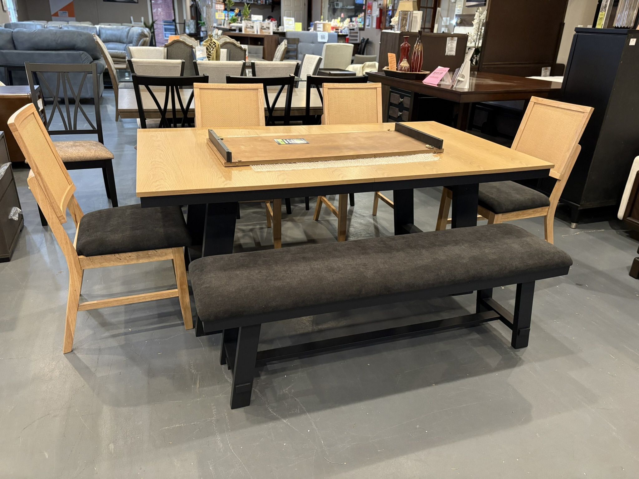 New 6pc Dining Table Set