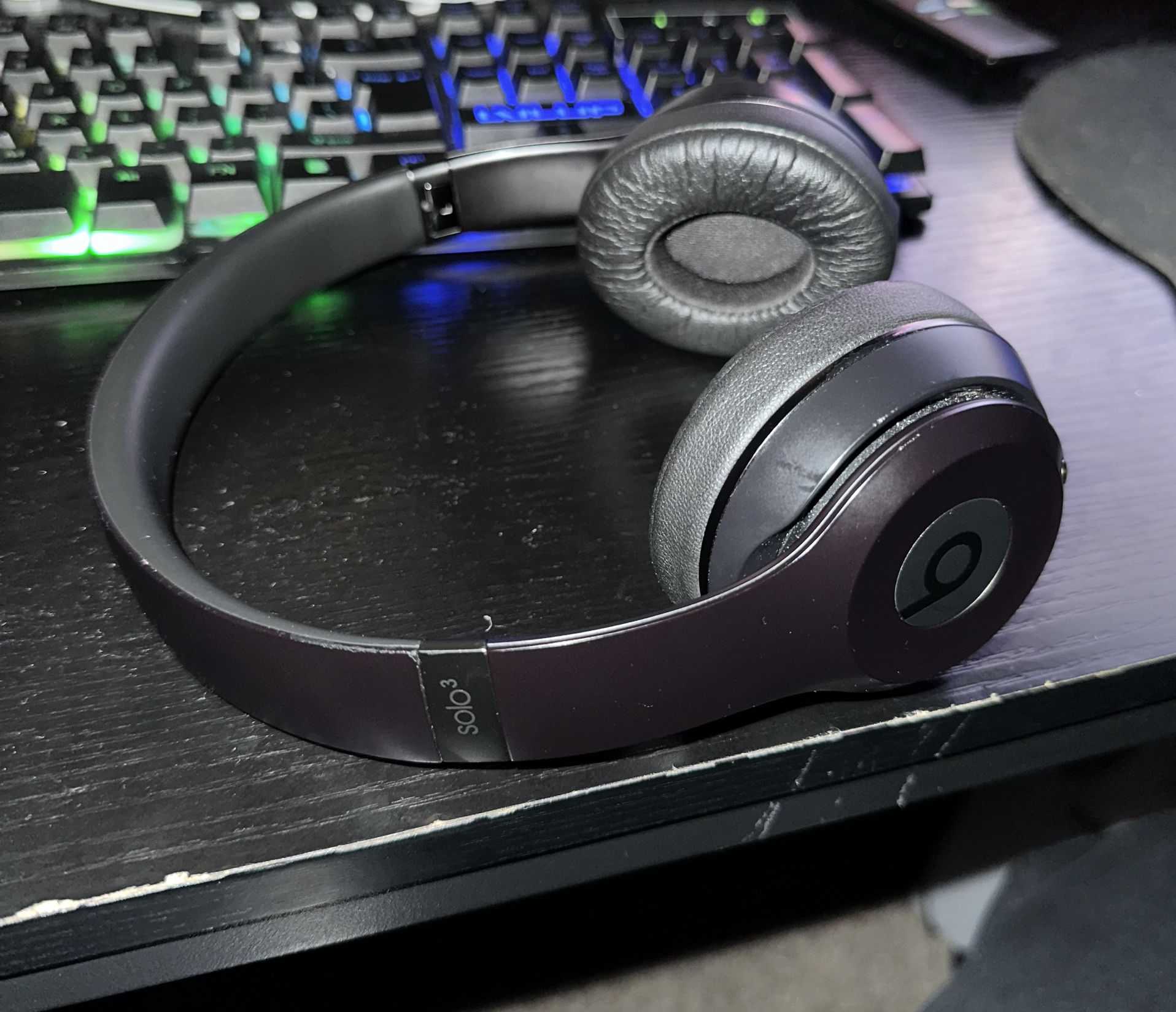 Beats Solo 3 (Shipping Available)