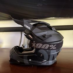 O’Neal Full Face Helmet DOT with goggles