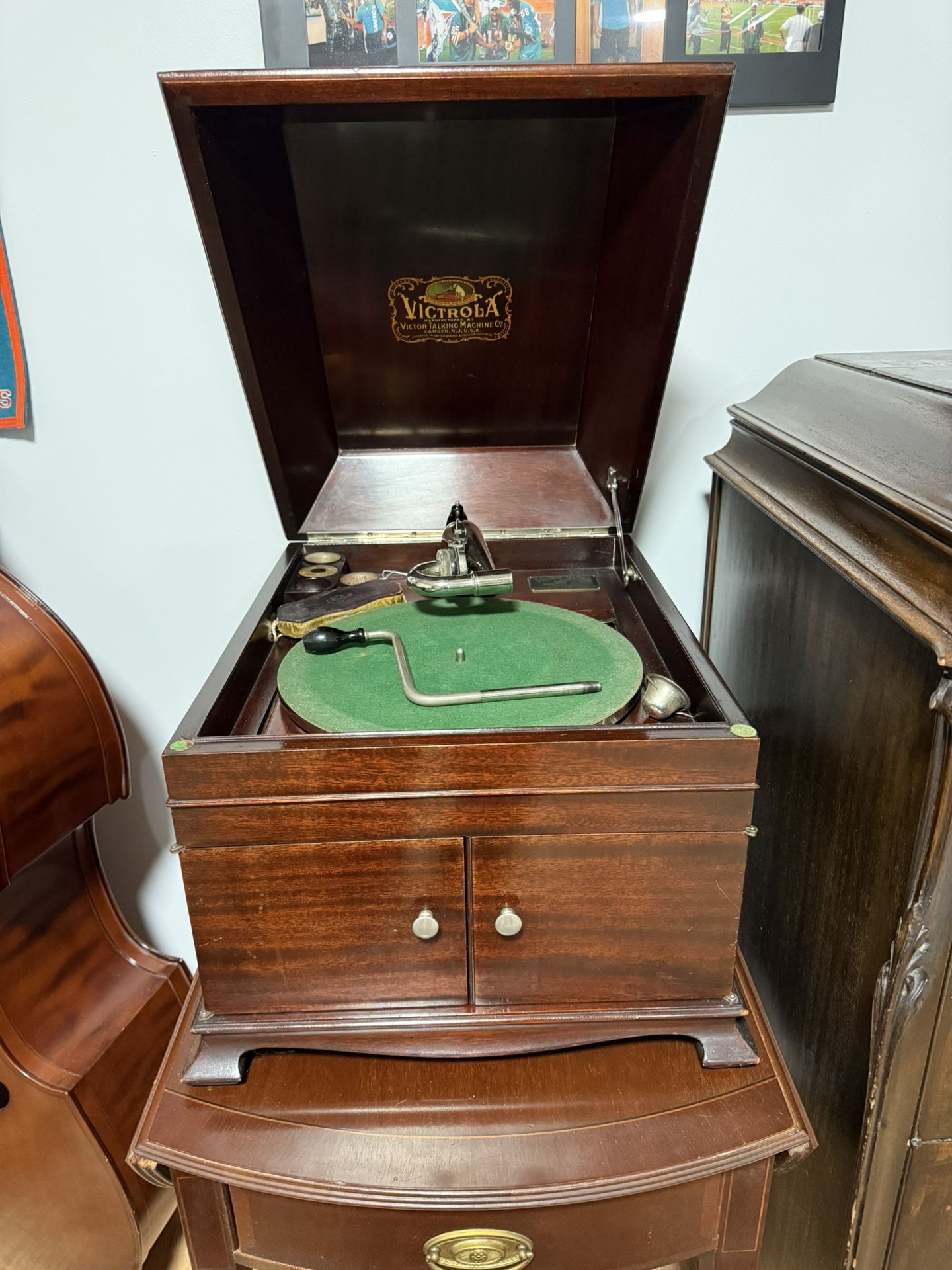 Victrola (Table Top)
