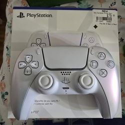 White PS5 controller