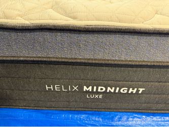 Helix Midnight Queen Mattress