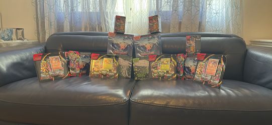 Pokemon Sealed Lot