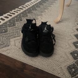 Jordan Black Cats