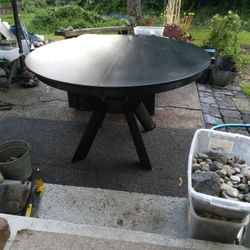 Saloom Dining Table K Base Black