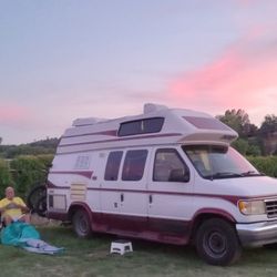 1996 Ford. Coachman M19 RD ford