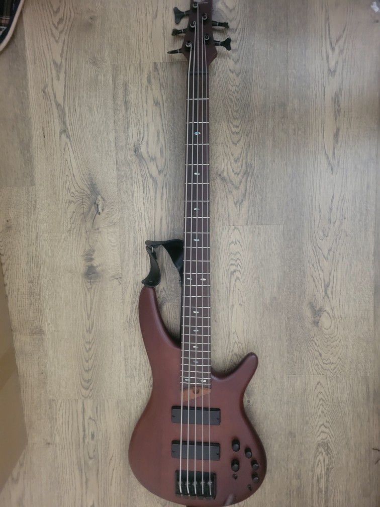 Ibanez SR505BM Bass Guitar With A Gray Gigbag-(trade available)