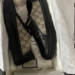 GUCCI Auth Men GG Supreme Black Tan Shoes Gucci Size G 9 +