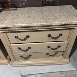 Cajoneras.   2 piezas.