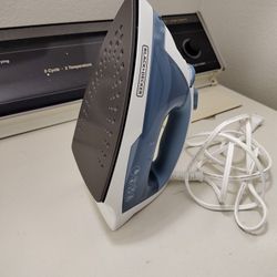 Black+Decker Steam Iron