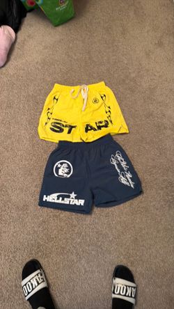 Hellstar shorts both medium