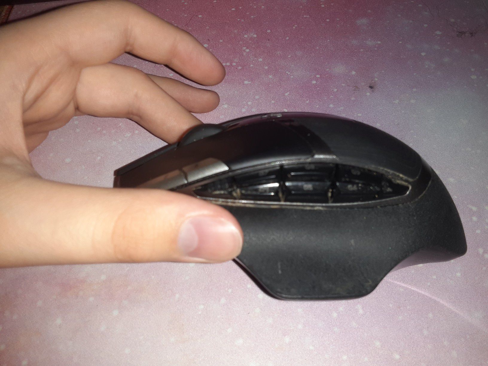 Logitech wireless mouse 8 side buttons good grip
