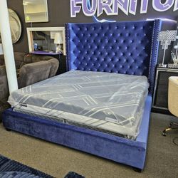 Super Deal King Bedframe Blue Velvet With Serta Mattress Memory Foam 2 Side 1 Firm 1 Soft & Boxspring $798