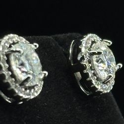     💎 Certified Moissanite Stud Earrings – 1 Carat | 925 Sterling Silver Backs | Diamond Look 🔥